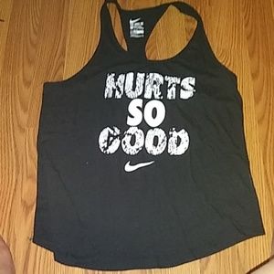Nike tank size L